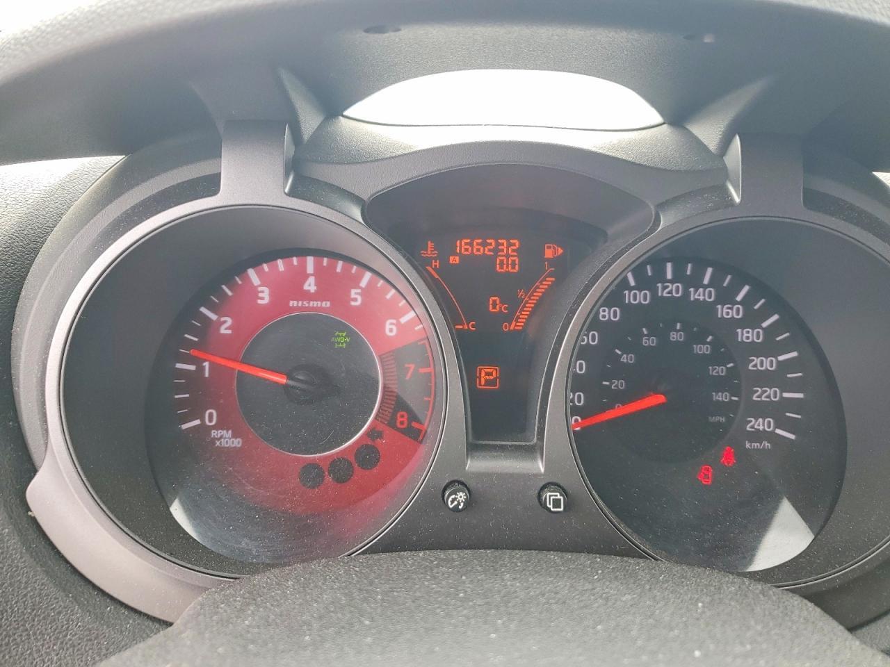 2016 Nissan Juke S - zdjęcie 9