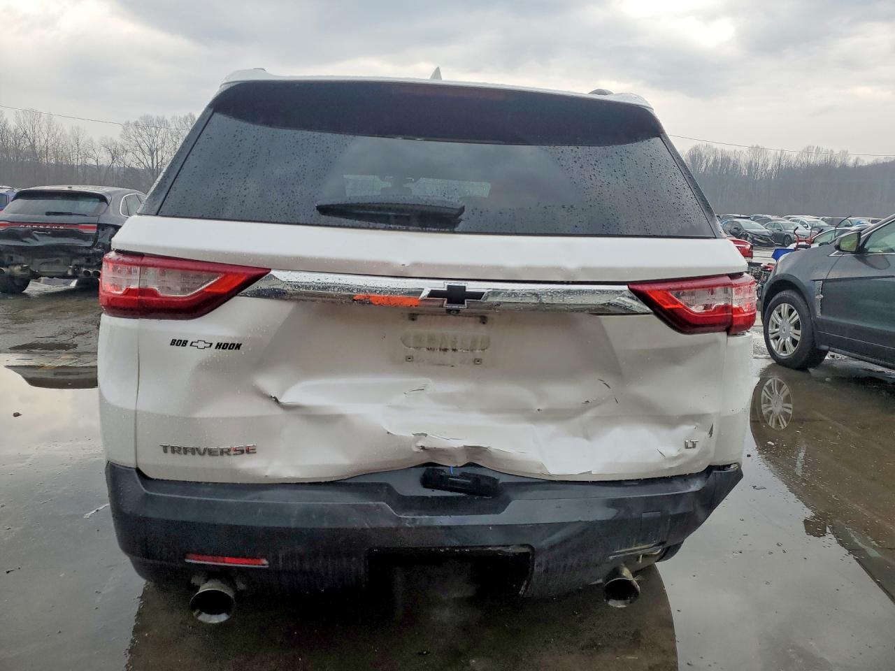 2021 Chevrolet Traverse Lt - zdjęcie 6
