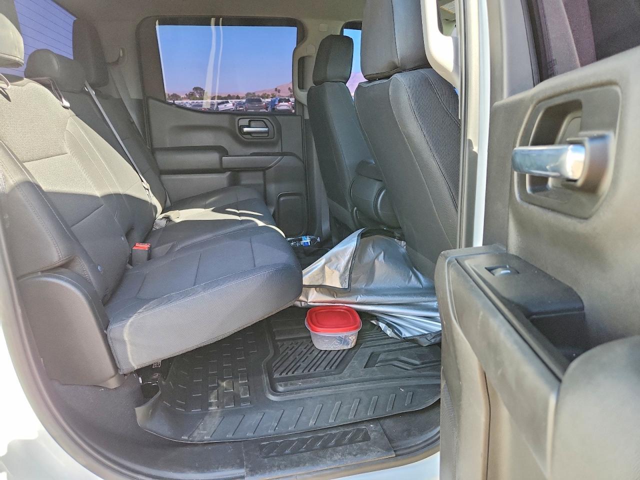 2020 Chevrolet Silverado C1500 Heavy Duty - zdjęcie 11