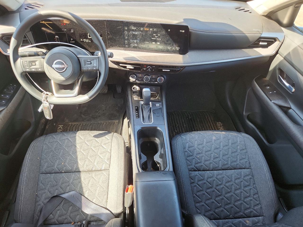 2025 Nissan Kicks Sv - zdjęcie 8