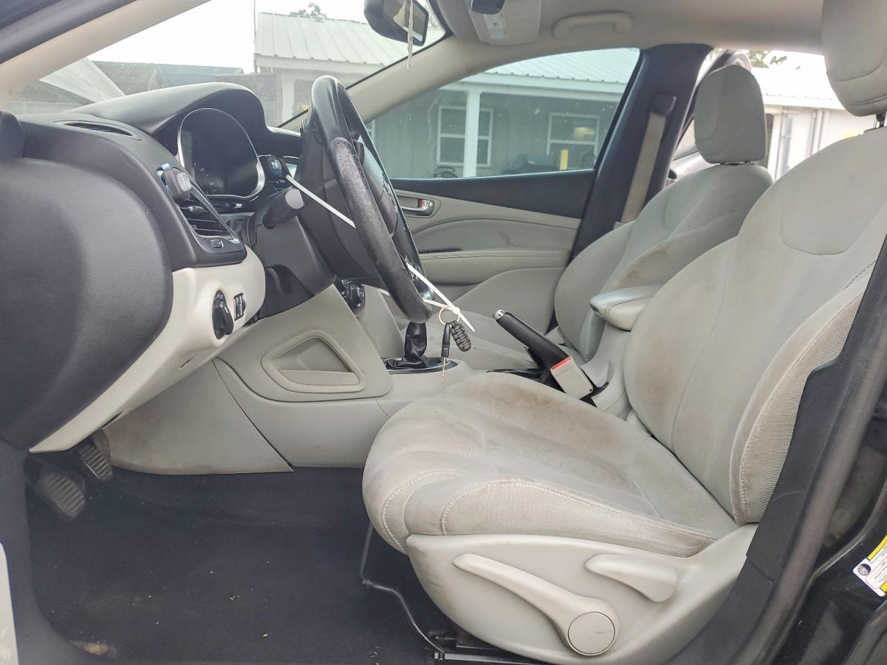 2013 Dodge Dart - zdjęcie 7