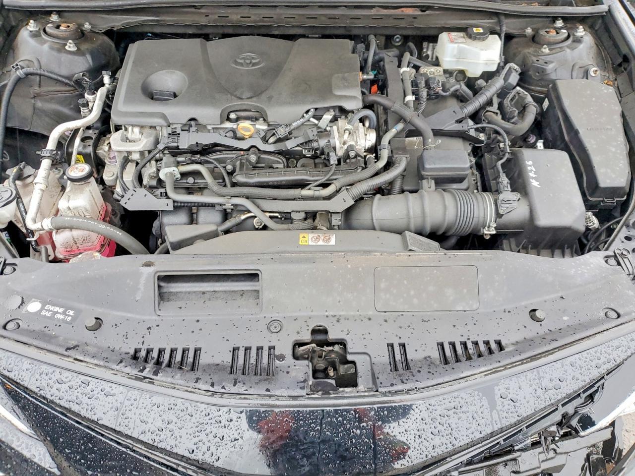 2022 Toyota Camry Hybrid Le - zdjęcie 21