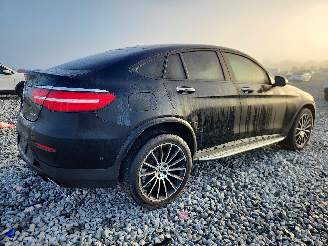 2019 Mercedes-Benz Glc Coupe 300 4Matic - zdjęcie 3