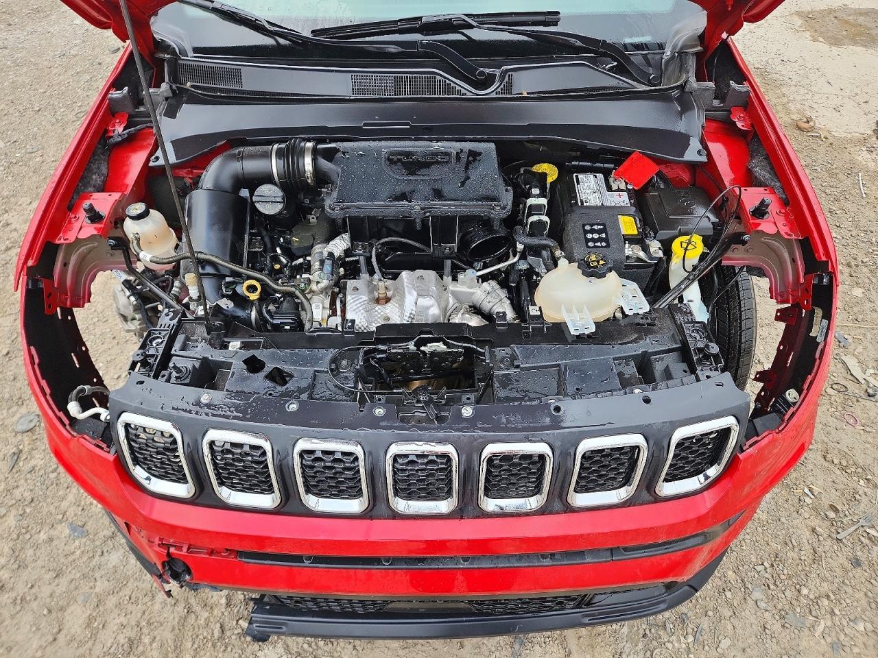 2023 Jeep Compass Latitude - zdjęcie 12