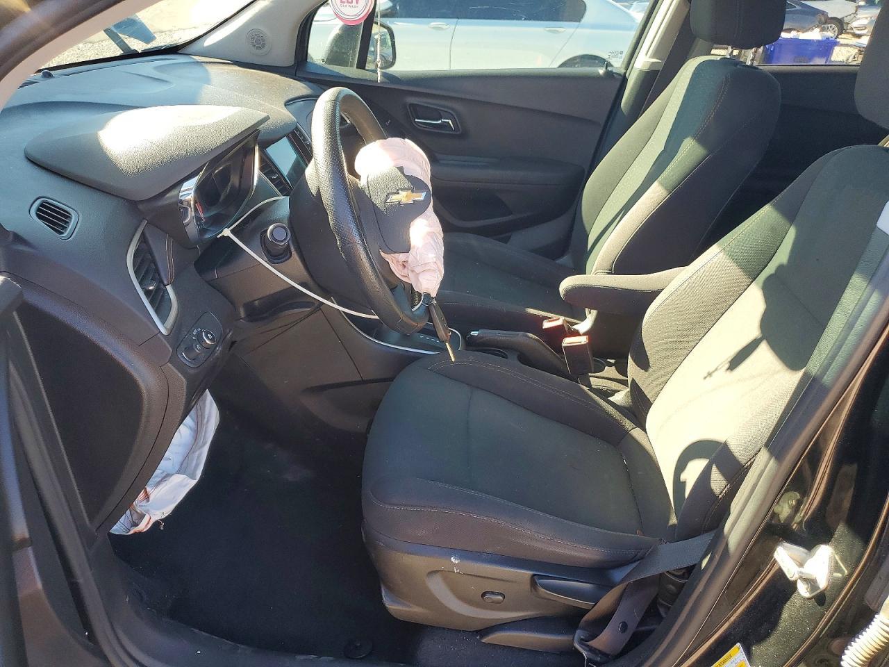 2019 Chevrolet Trax Ls - zdjęcie 7