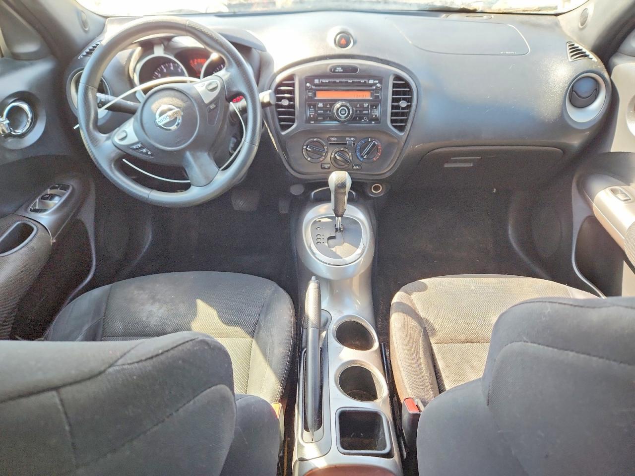 2013 Nissan Juke S - zdjęcie 8