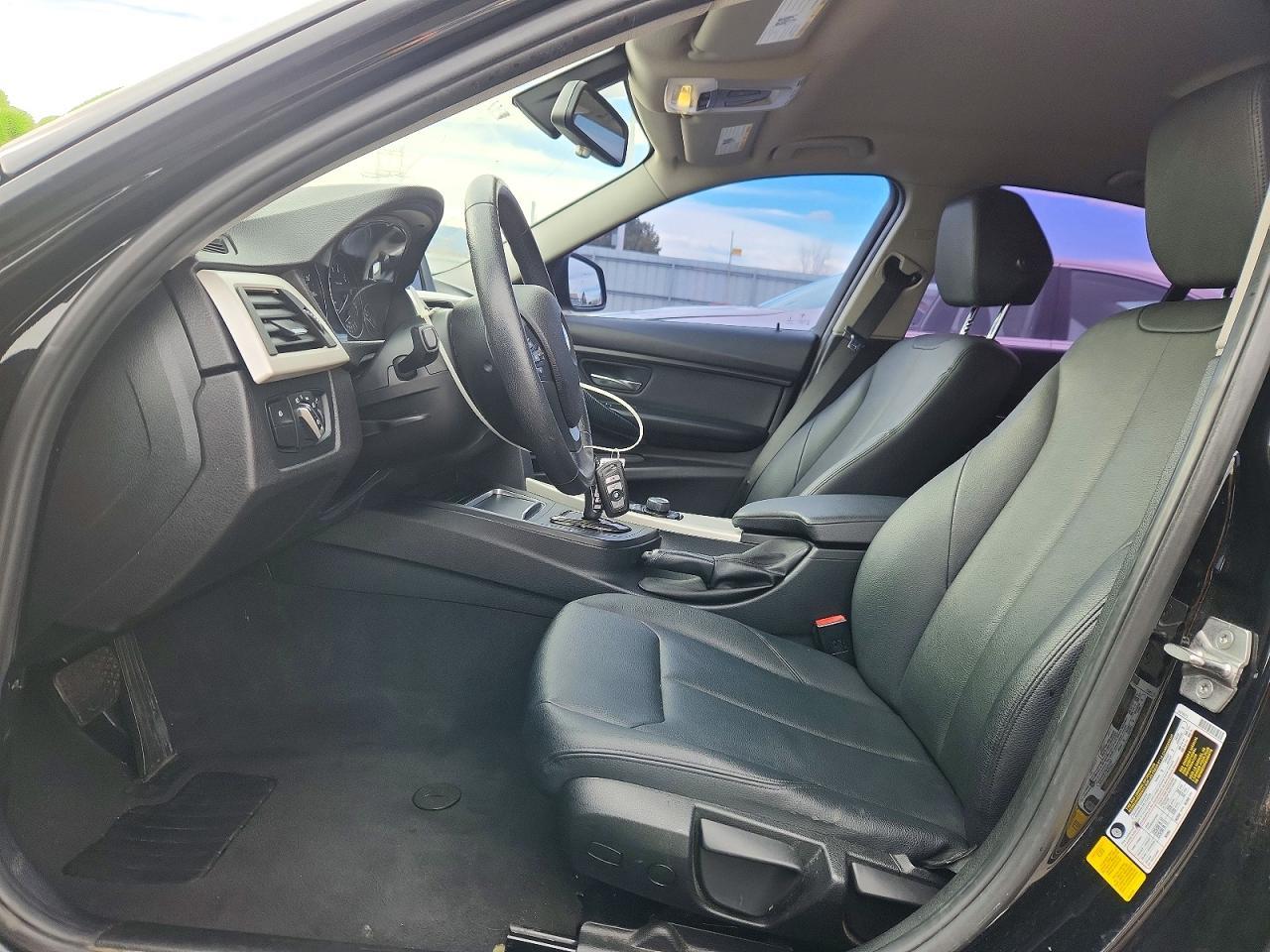 2016 BMW 320 I - zdjęcie 7