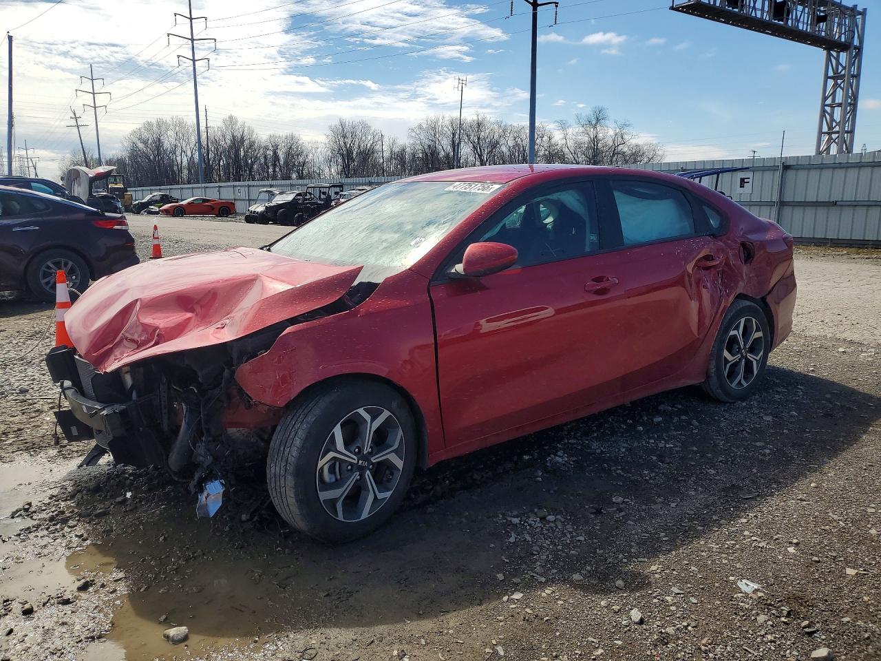 2021 Kia Forte Lxs - zdjęcie główne