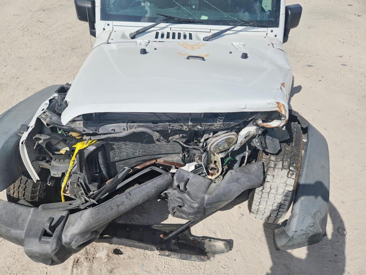 2014 Jeep Wrangler Unlimited Sport - zdjęcie 12