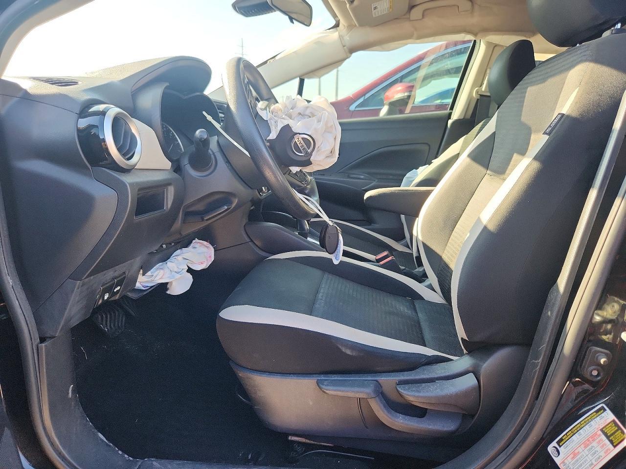 2020 Nissan Versa Sv - zdjęcie 7