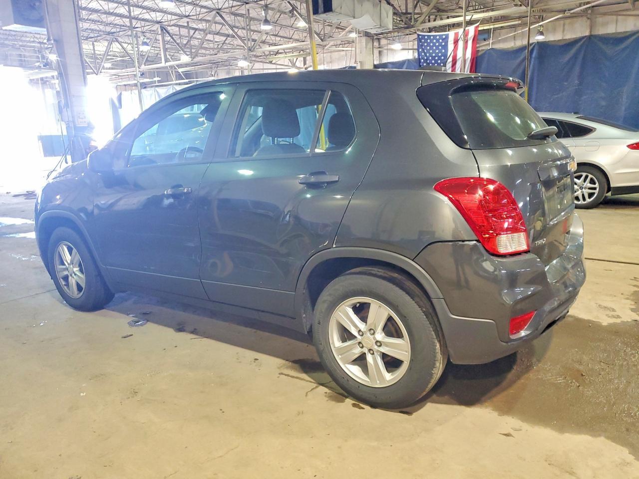 2019 Chevrolet Trax Ls - zdjęcie 2