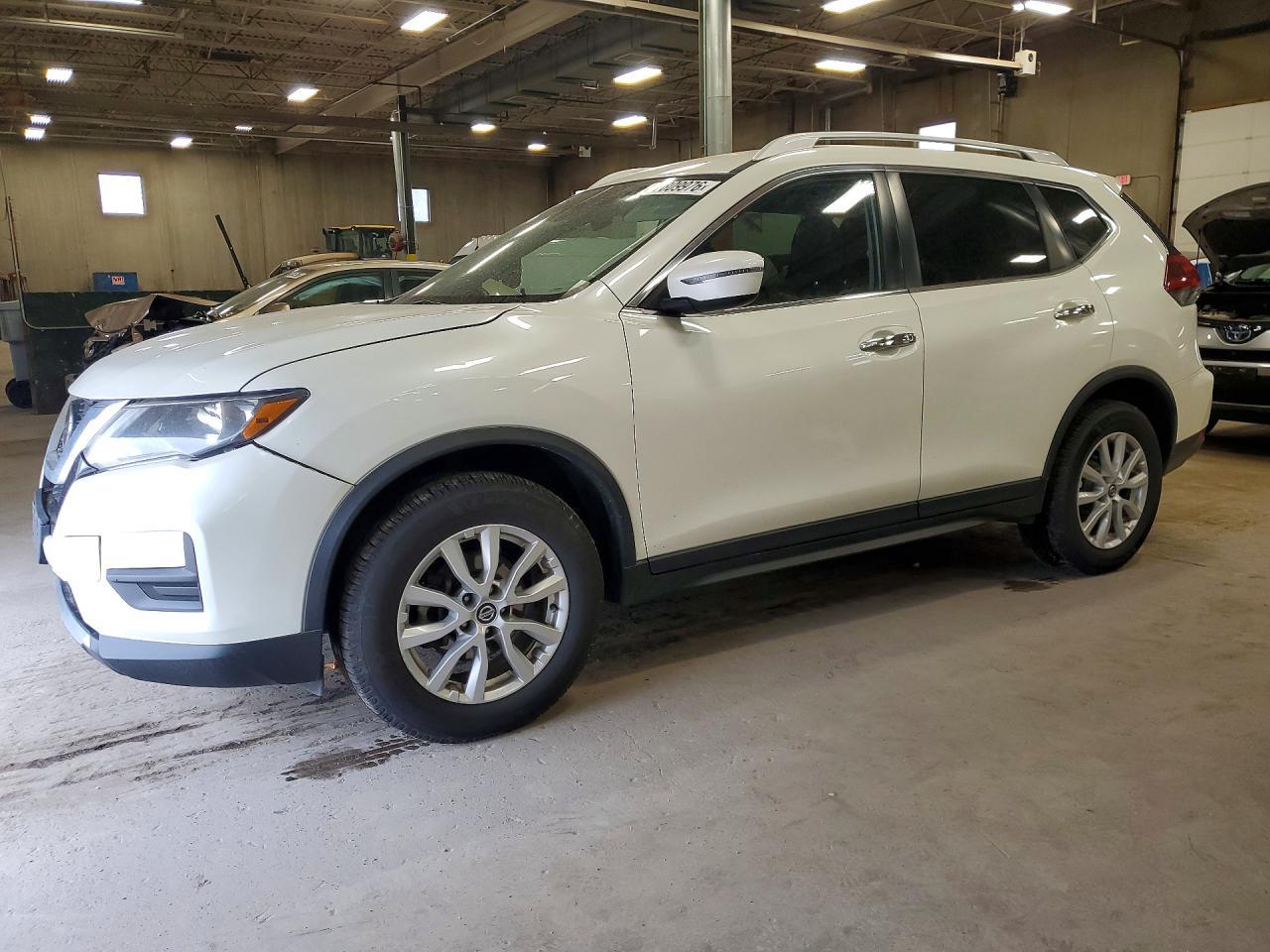 2019 Nissan Rogue Sv - zdjęcie główne