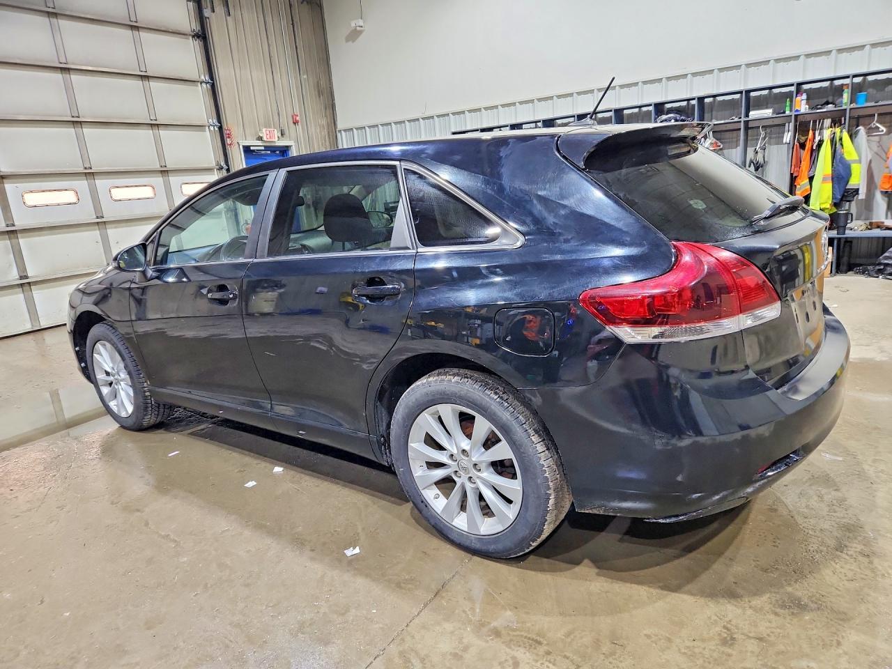 2013 Toyota Venza Le - zdjęcie 2