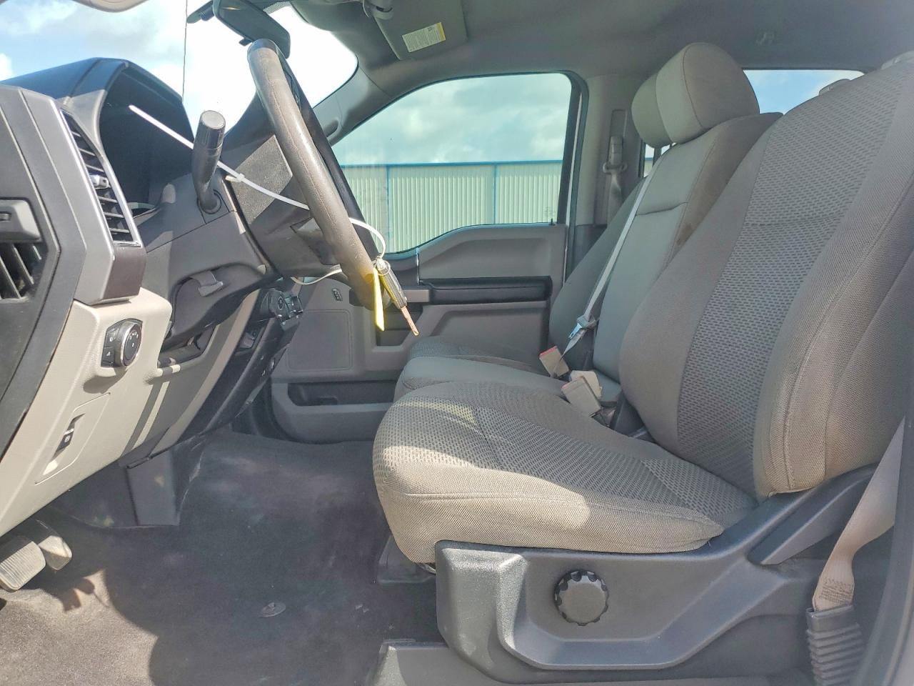 2020 Ford F150 Supe - zdjęcie 7