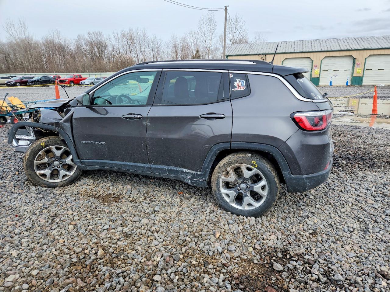 2017 Jeep Compass Limited - zdjęcie 2
