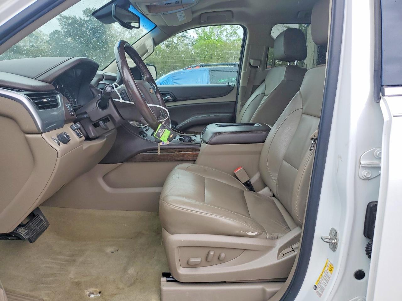 2016 Chevrolet Tahoe C1500 Lt - zdjęcie 7