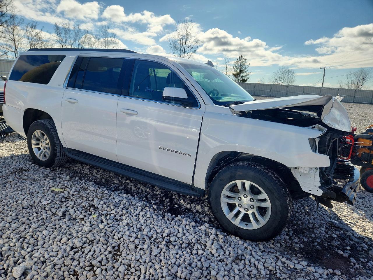 2020 Chevrolet Suburban K1500 Lt - zdjęcie 4