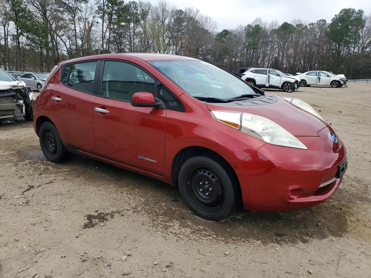 2015 Nissan Leaf S - zdjęcie 4