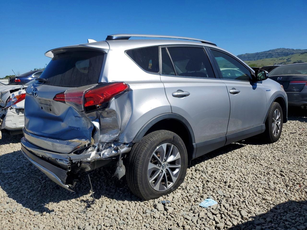 2018 Toyota Rav4 Hybrid Le - zdjęcie 3