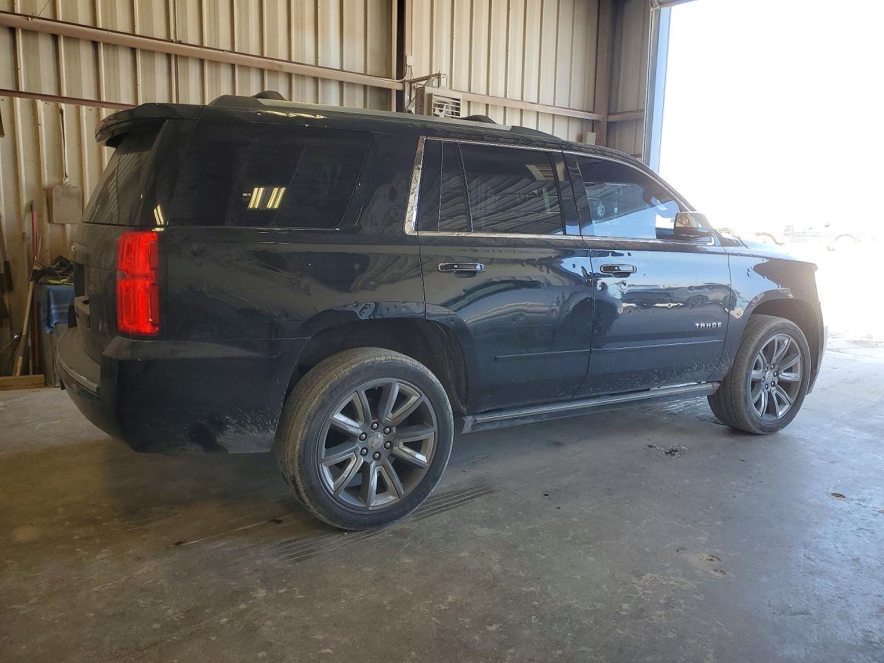 2018 Chevrolet Tahoe K1500 Premier - zdjęcie 3