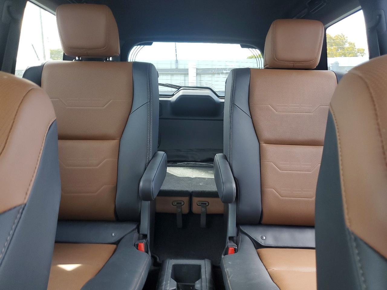 2025 Lexus Gx 550 Luxury - zdjęcie 10