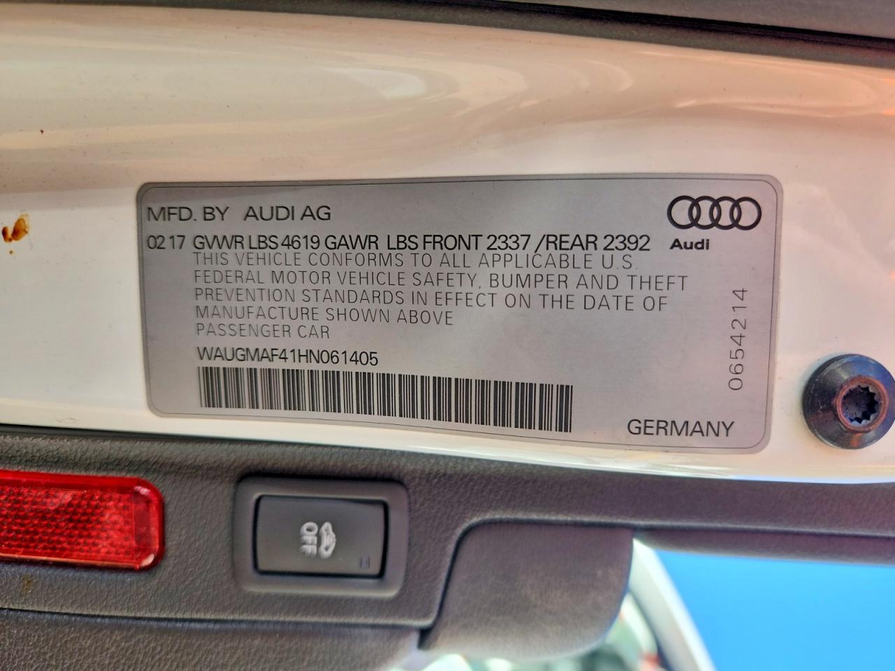 2017 Audi A4 Ultra Premium - zdjęcie 12