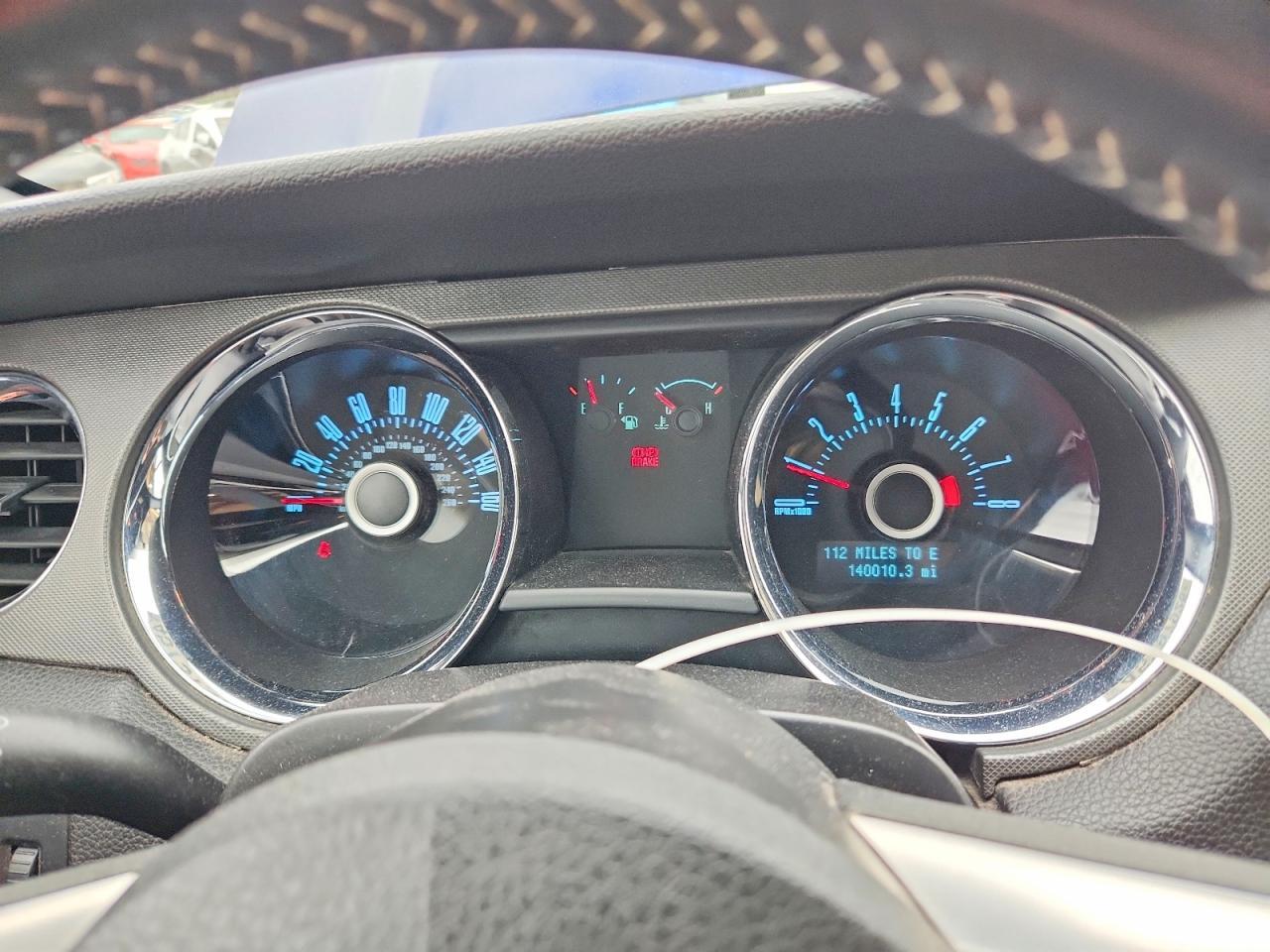 2013 Ford Mustang - zdjęcie 9