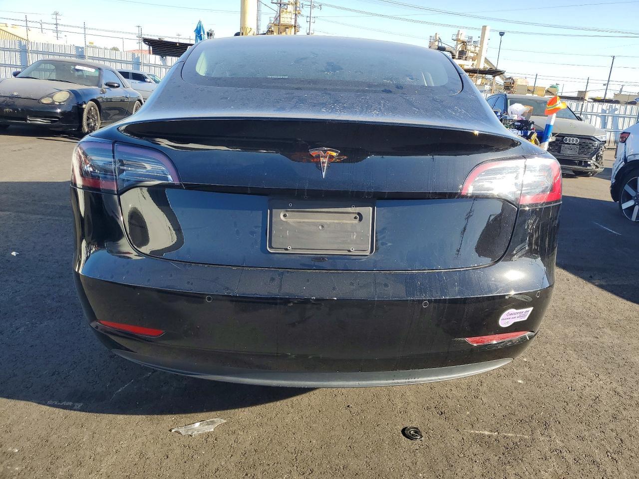 2019 Tesla Model 3 - zdjęcie 6