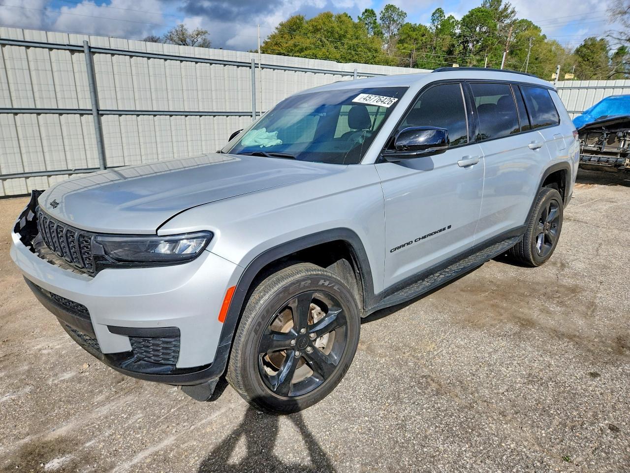 2024 Jeep Grand Cherokee L Laredo - zdjęcie główne