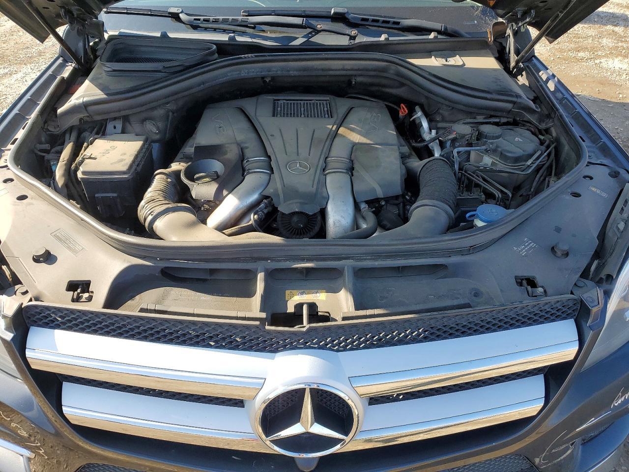 2015 Mercedes-Benz Gl 550 4Matic - zdjęcie 12