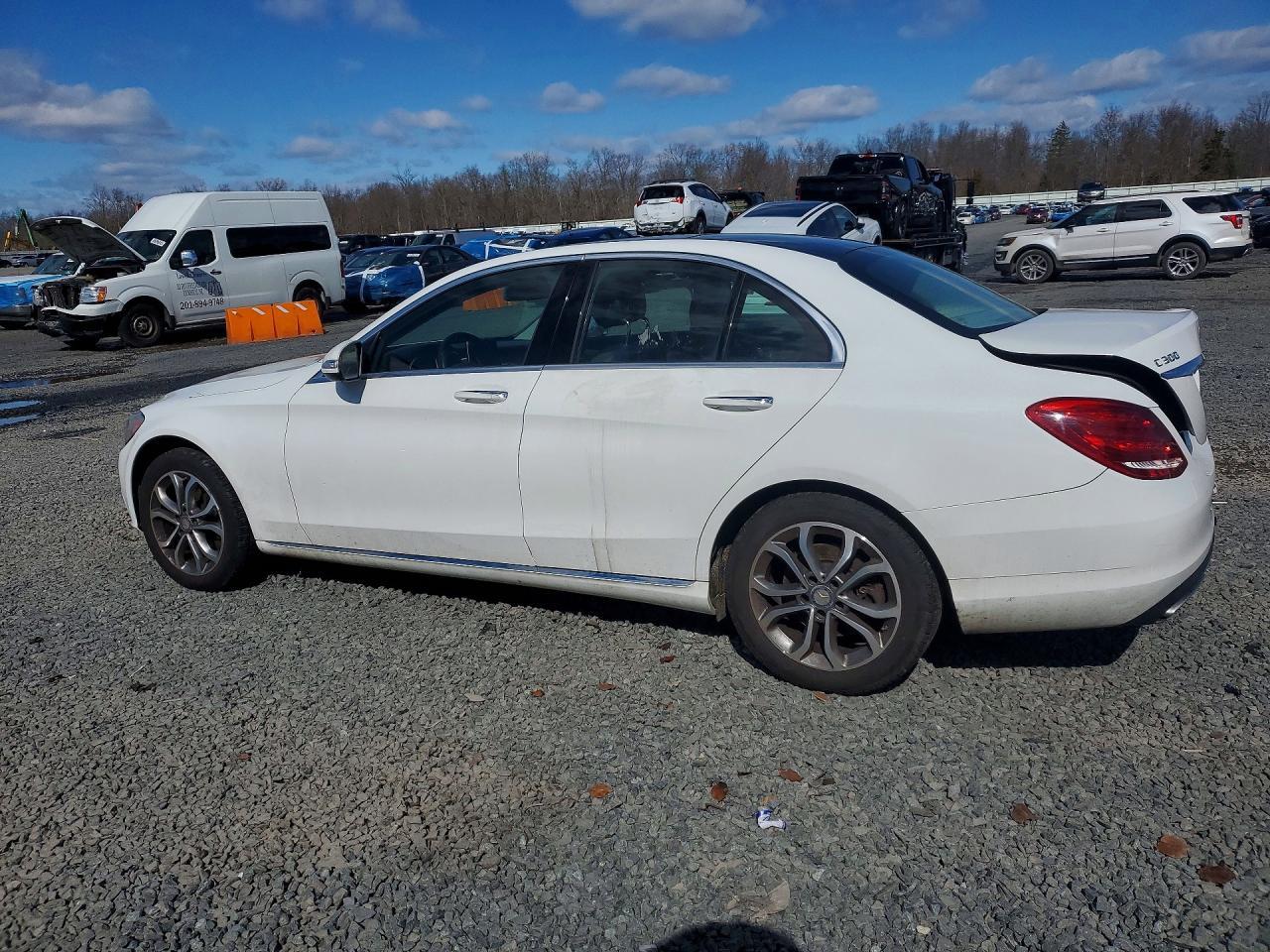 2015 Mercedes-Benz C 300 4Matic - zdjęcie 2