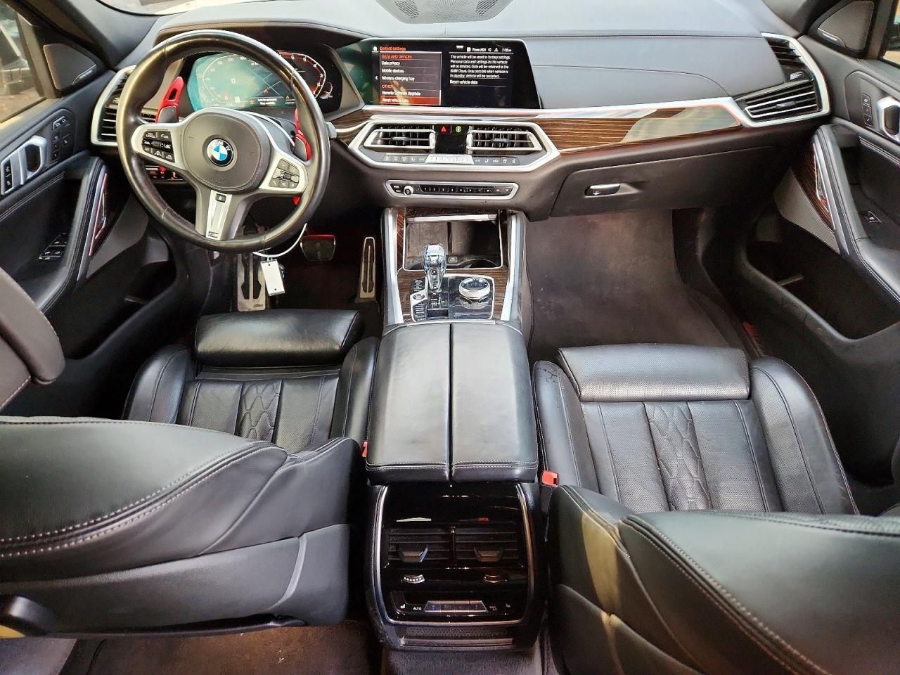 2021 BMW X6 M50I - zdjęcie 8
