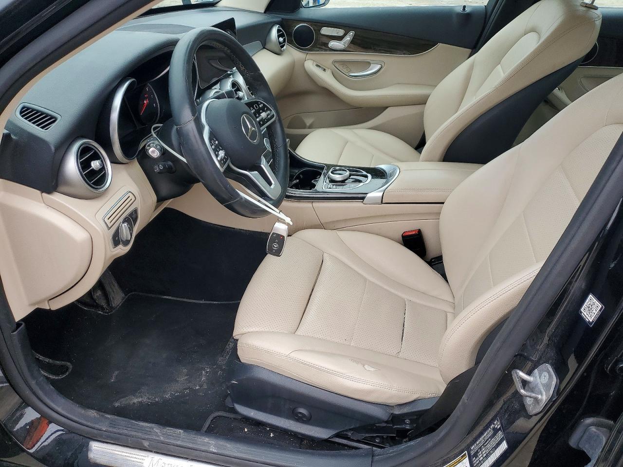 2020 Mercedes-Benz C 300 4Matic - zdjęcie 7