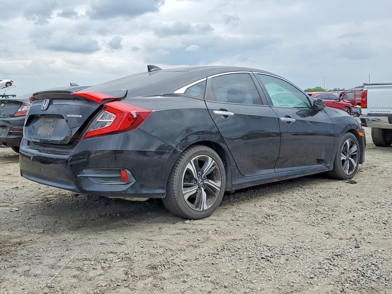 2016 Honda Civic Touring - zdjęcie 3