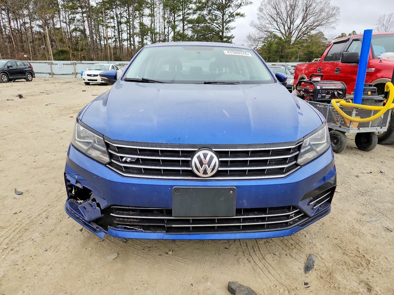 2017 Volkswagen Passat R-Line - zdjęcie 5