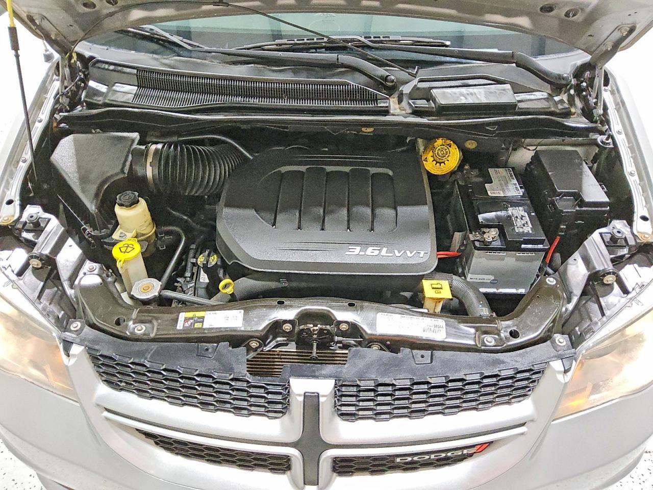 2017 Dodge Grand Caravan Gt - zdjęcie 12