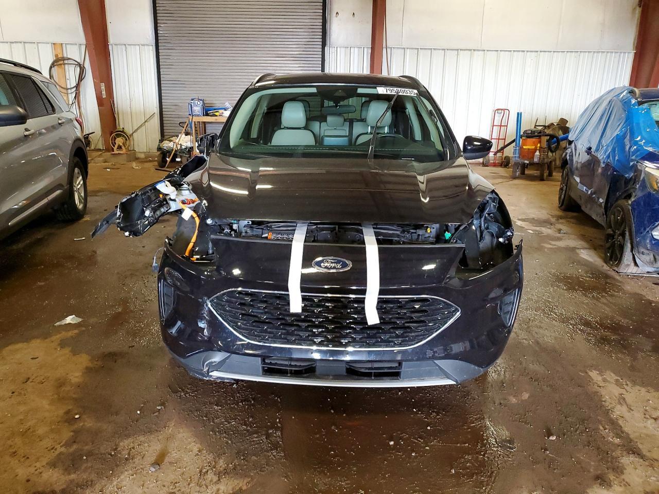2020 Ford Escape - zdjęcie 5