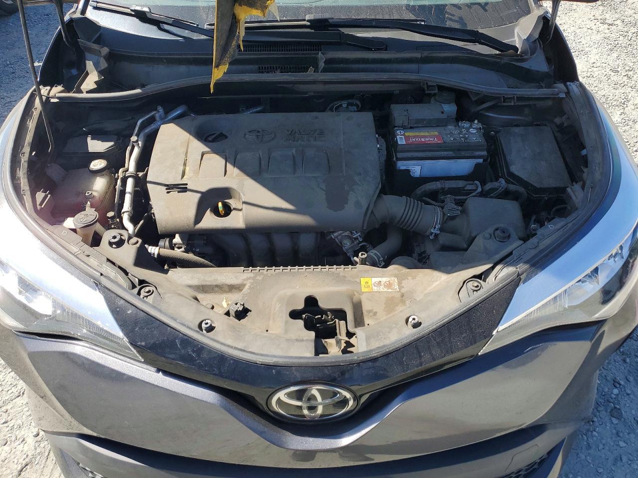 2021 Toyota C-Hr Le - zdjęcie 12