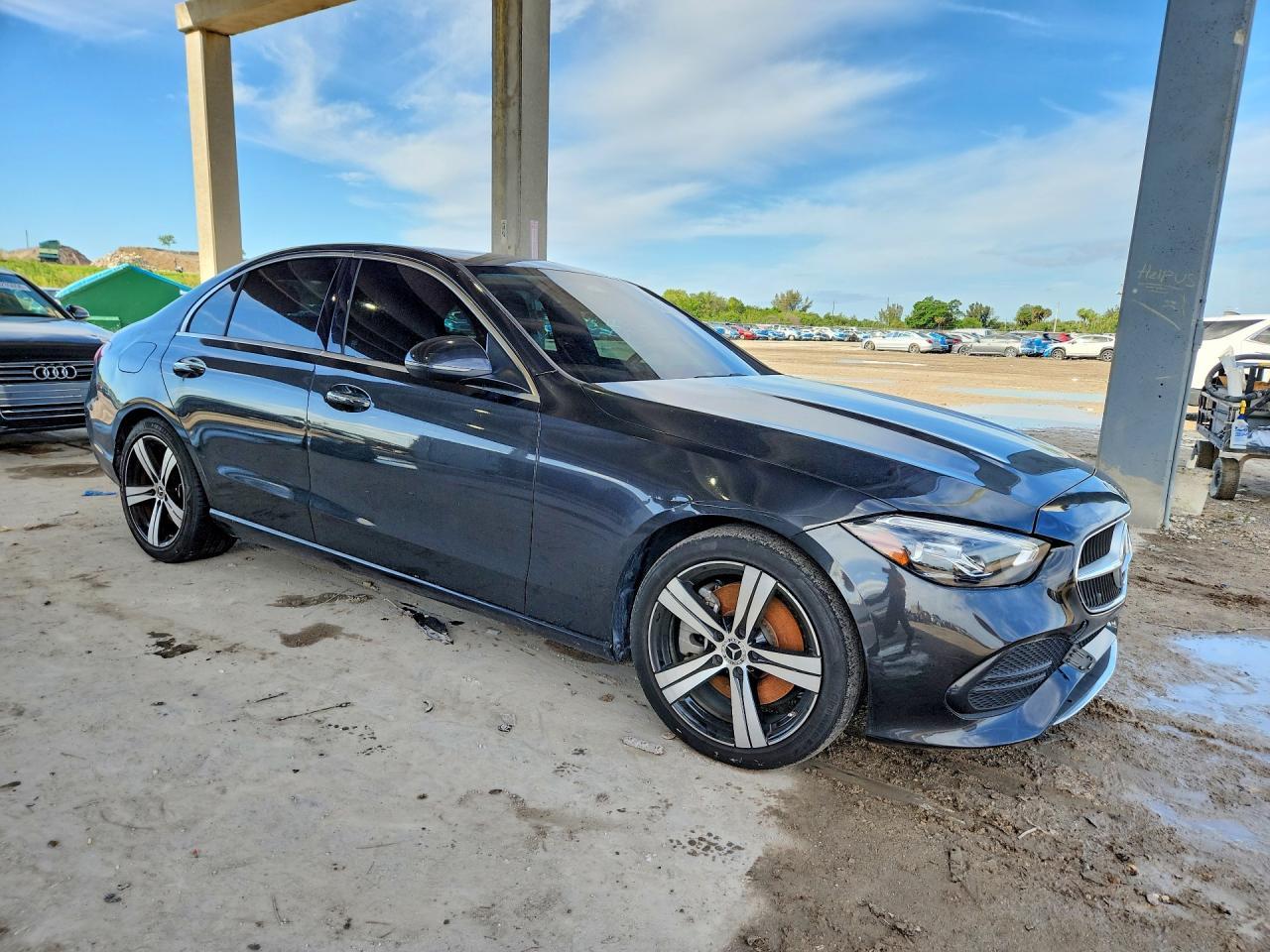 2022 Mercedes-Benz C 300 - zdjęcie 4