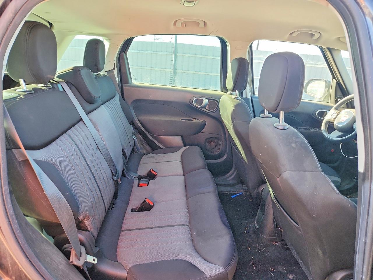 2017 Fiat 500L Pop - zdjęcie 11