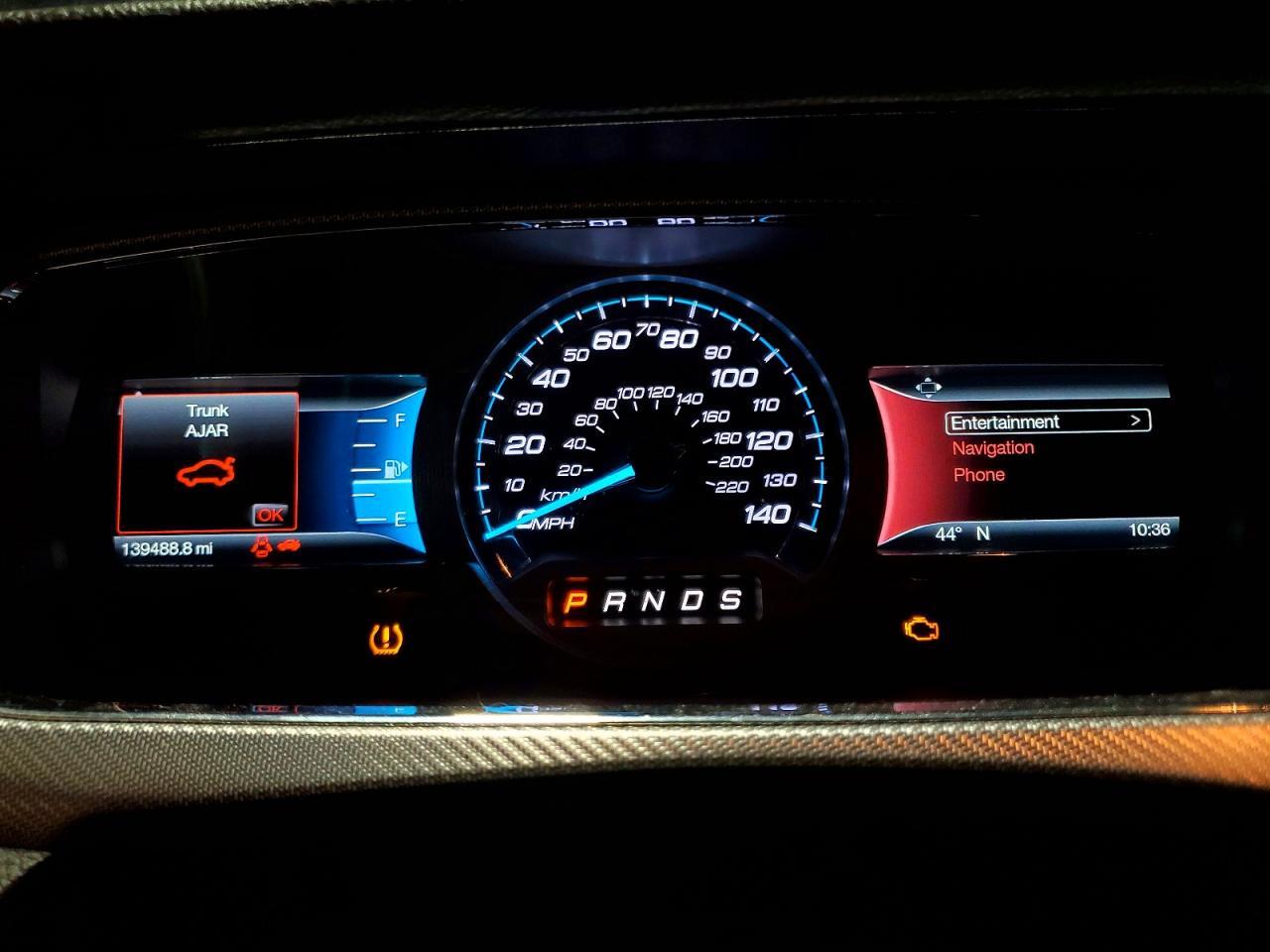 2018 Ford Taurus Sho - zdjęcie 9