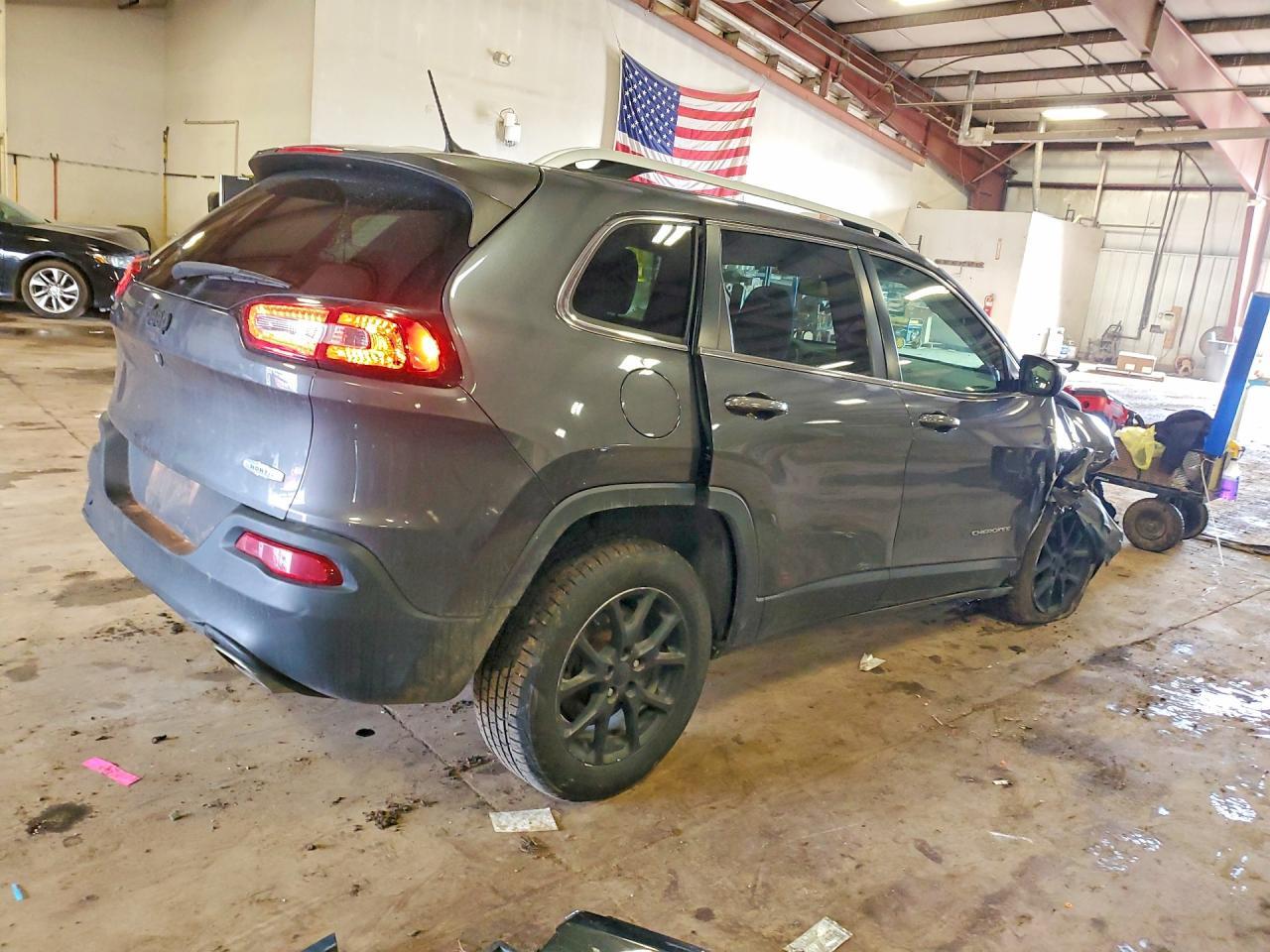2015 Jeep Cherokee Latitude - zdjęcie 3