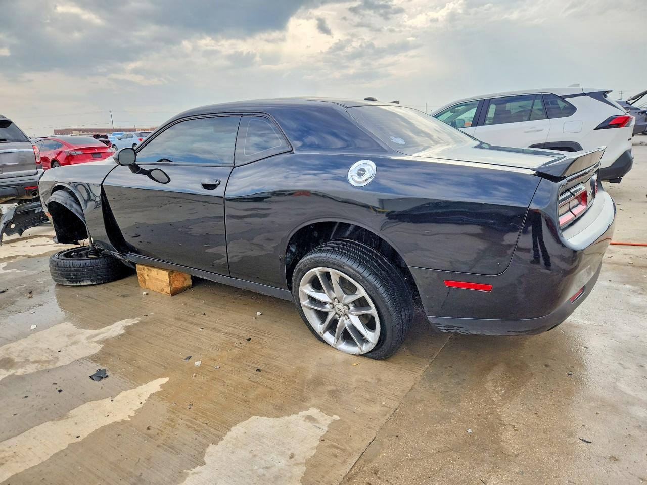 2022 Dodge Challenger Gt - zdjęcie 2