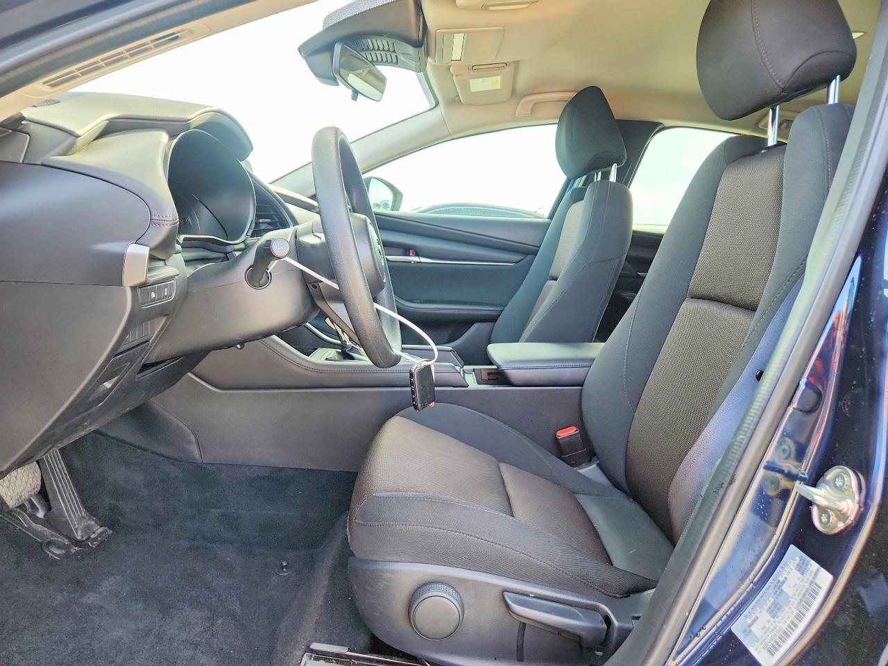 2025 Mazda 3 - zdjęcie 7