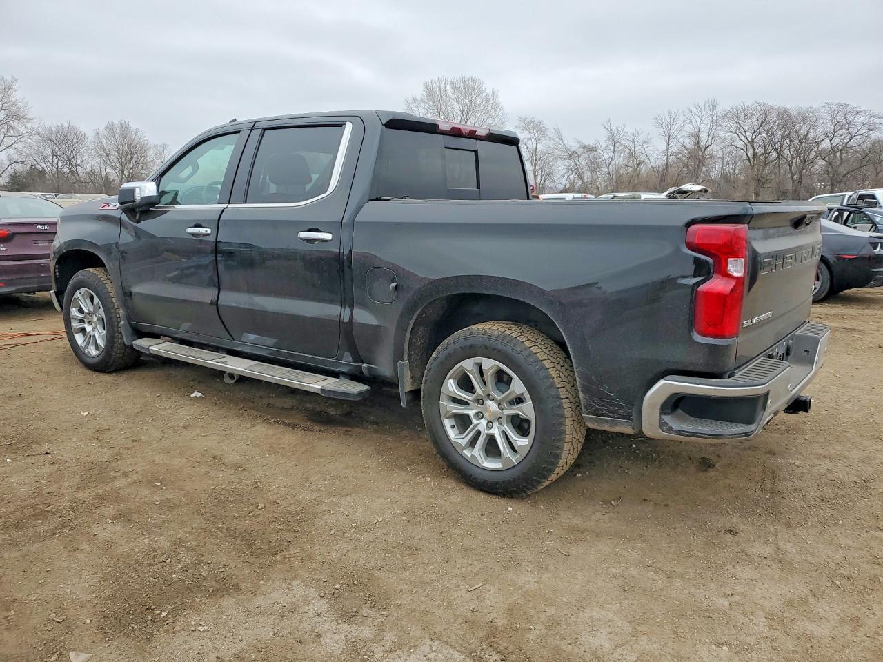 2025 Chevrolet Silverado K1500 Ltz - zdjęcie 2