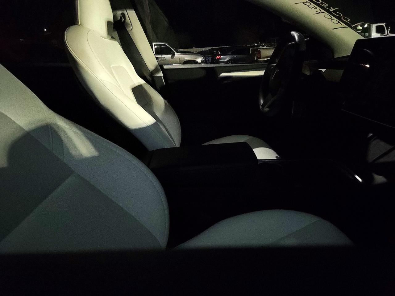 2022 Tesla Model Y - zdjęcie 13