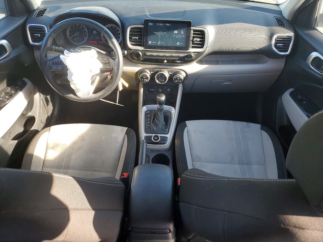 2021 Hyundai Venue Sel - zdjęcie 8