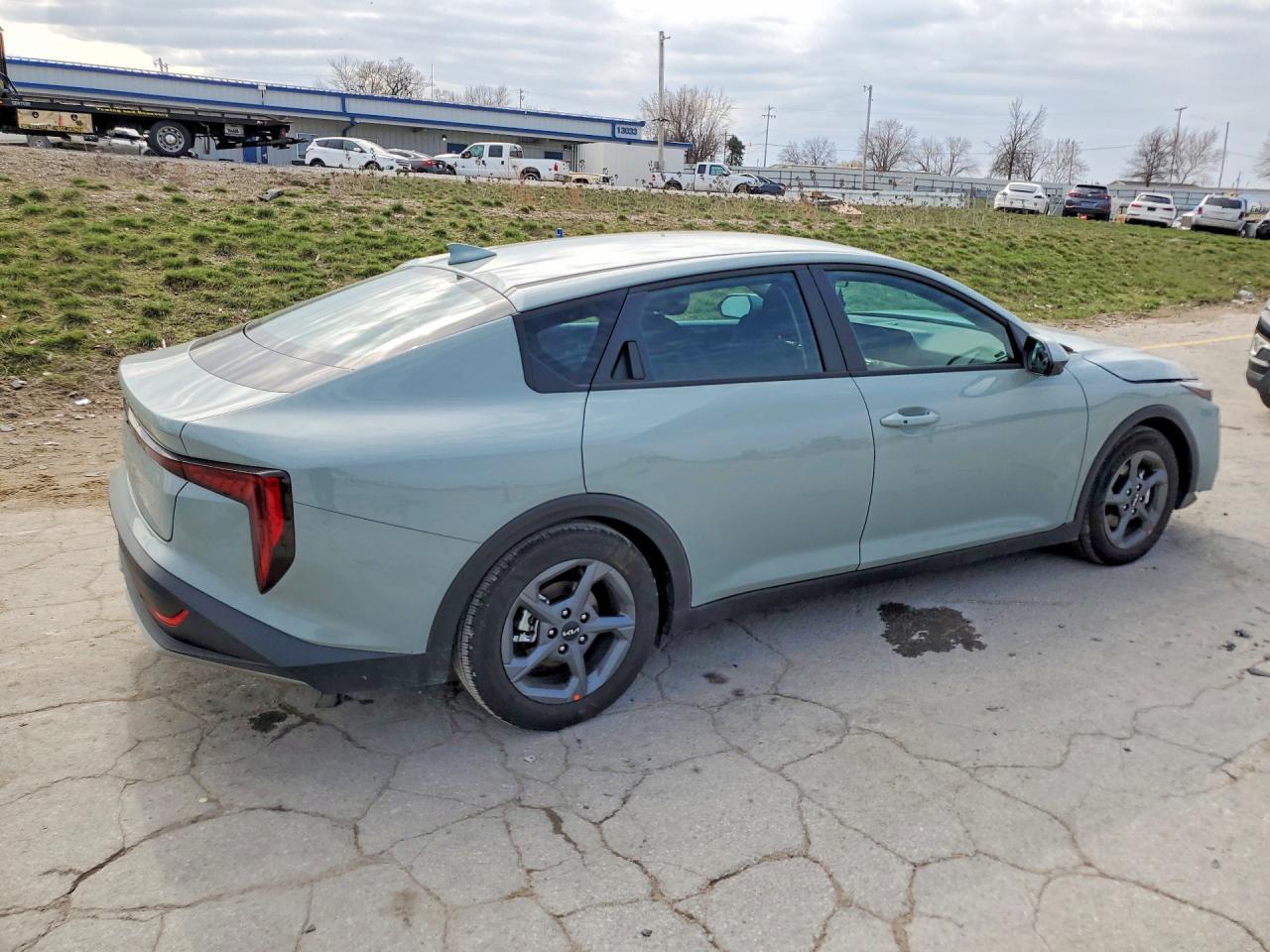 2026 Kia K4 Lxs - zdjęcie 3