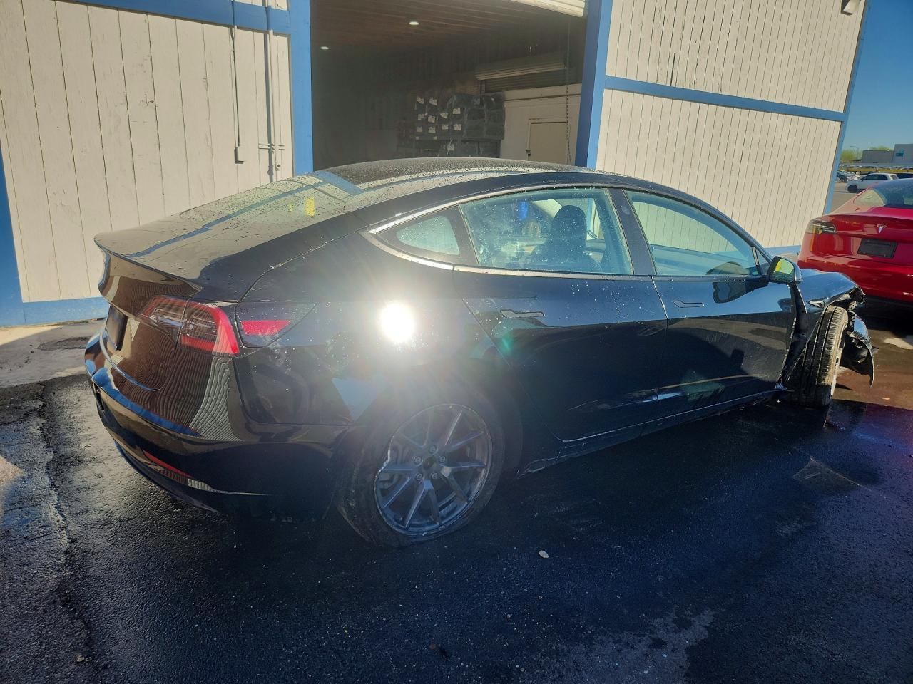 2022 Tesla Model 3 - zdjęcie 3