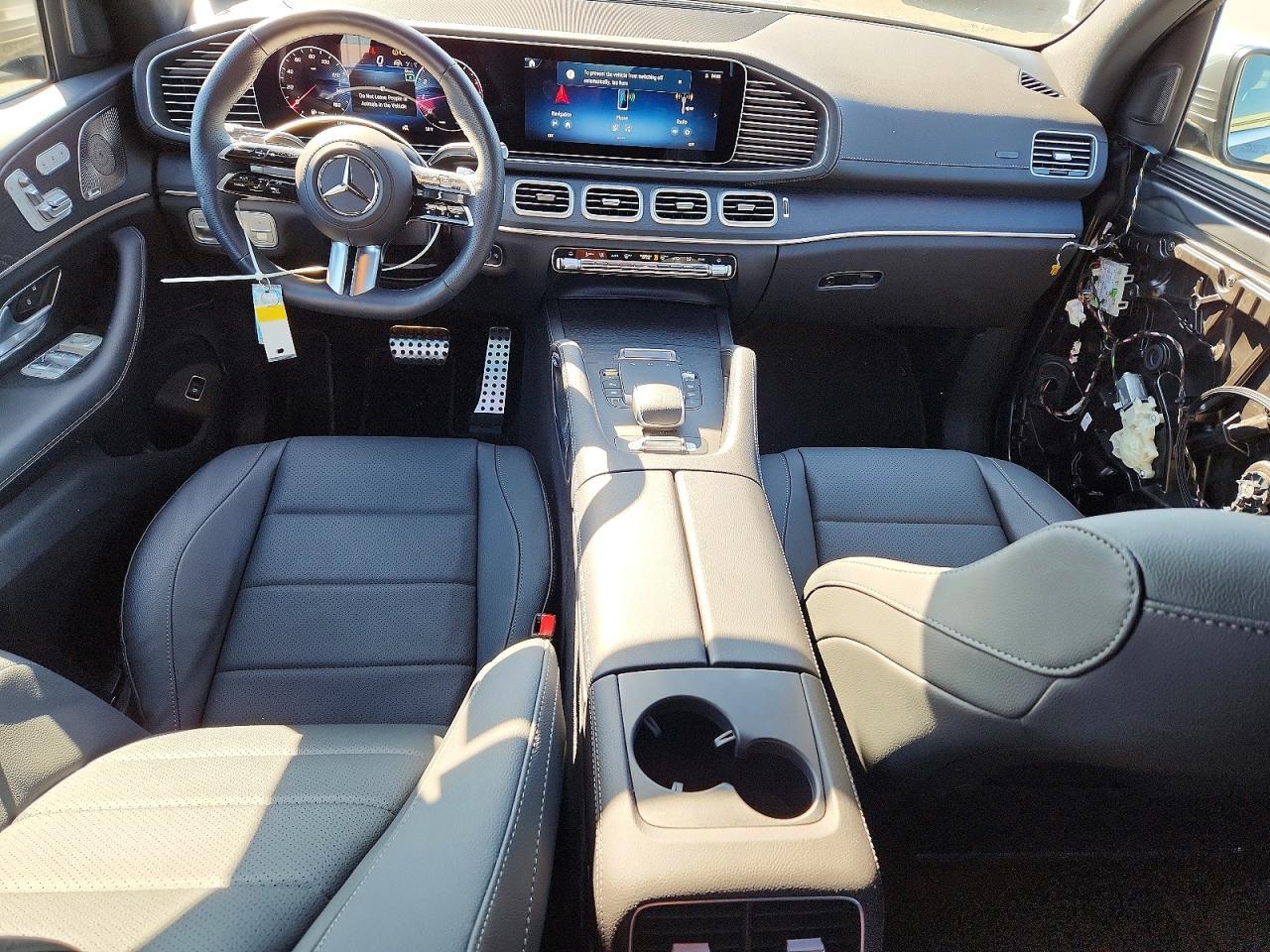 2025 Mercedes-Benz Gls 450 4Matic - zdjęcie 8